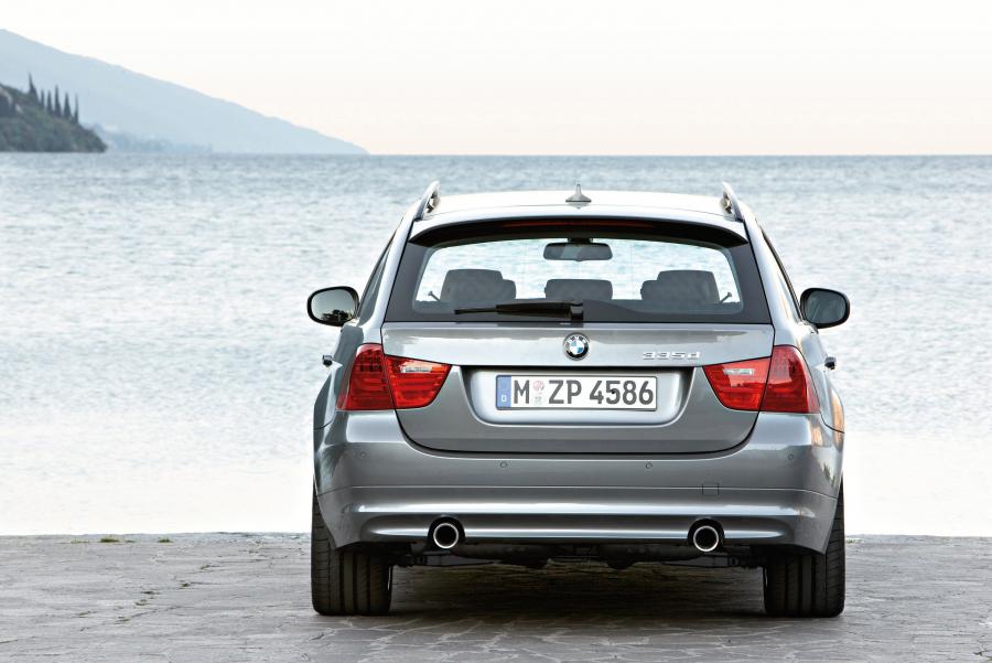 BMW 3-Series 2009 года  (фото 97 из 116)